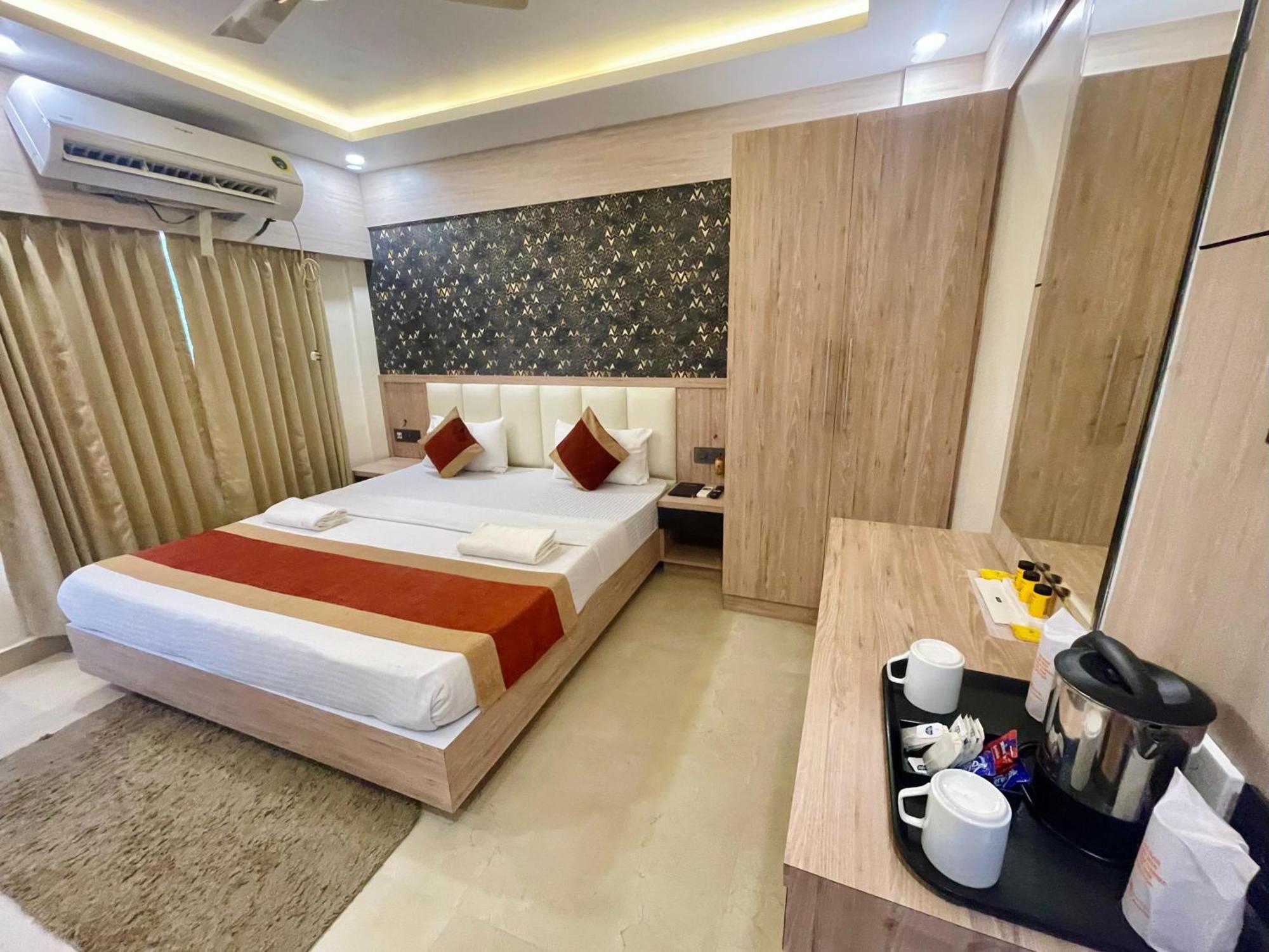 Hotel Royal Bengal Bolpur Luaran gambar