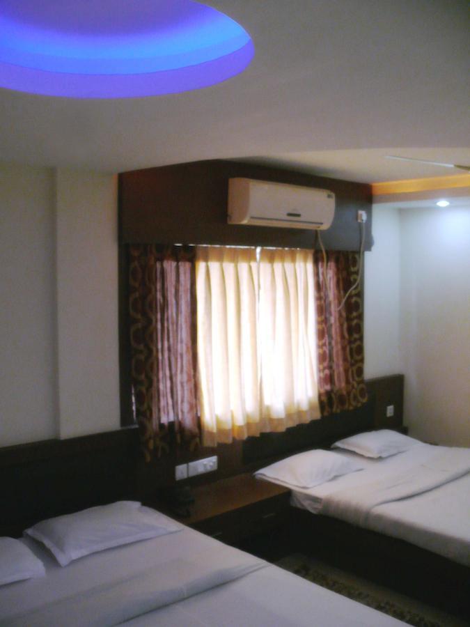 Hotel Royal Bengal Bolpur Luaran gambar