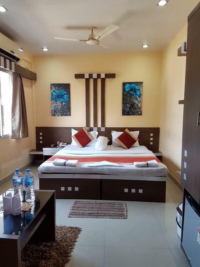 Hotel Royal Bengal Bolpur Luaran gambar
