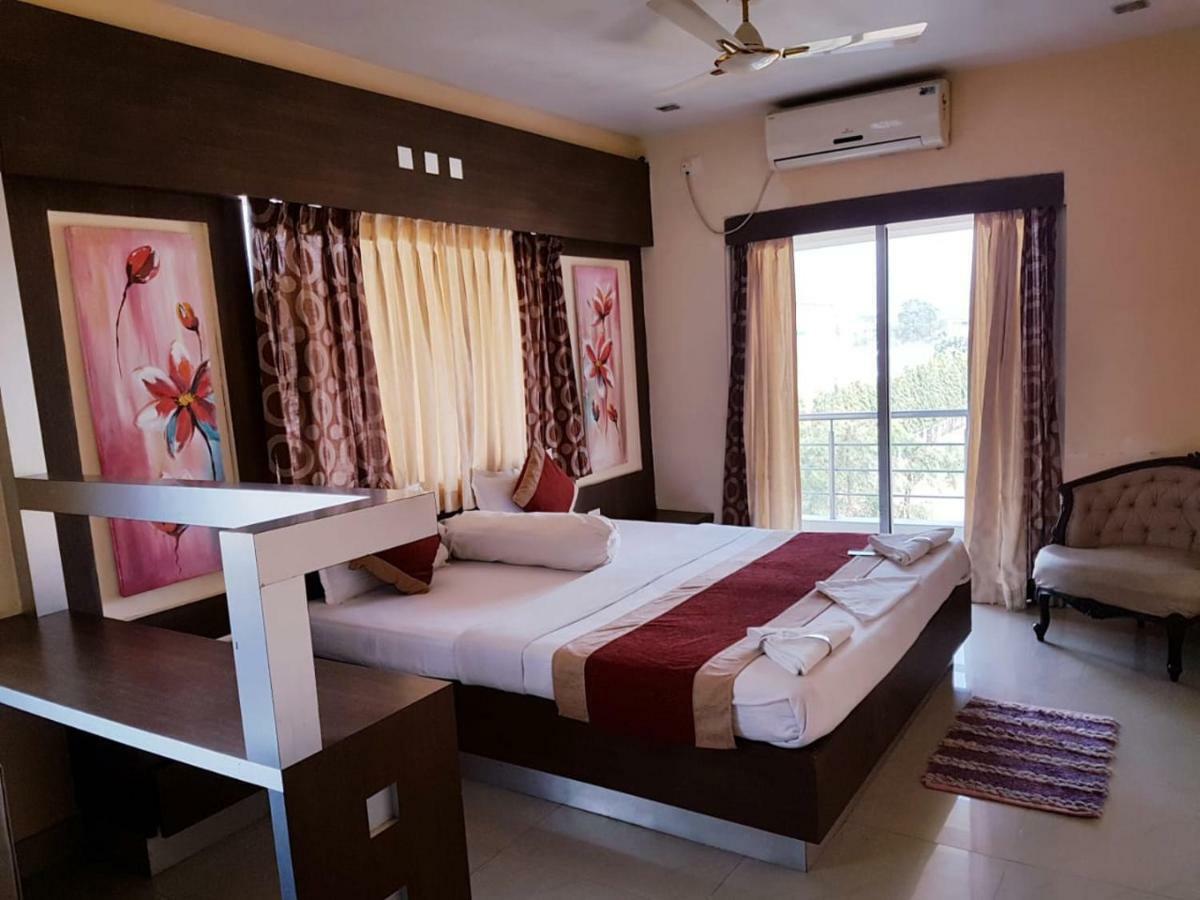 Hotel Royal Bengal Bolpur Luaran gambar